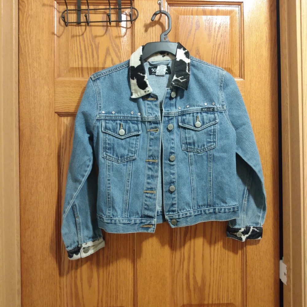 Girls Size L SQZ Denim Jean Jacket With Cow-Print
